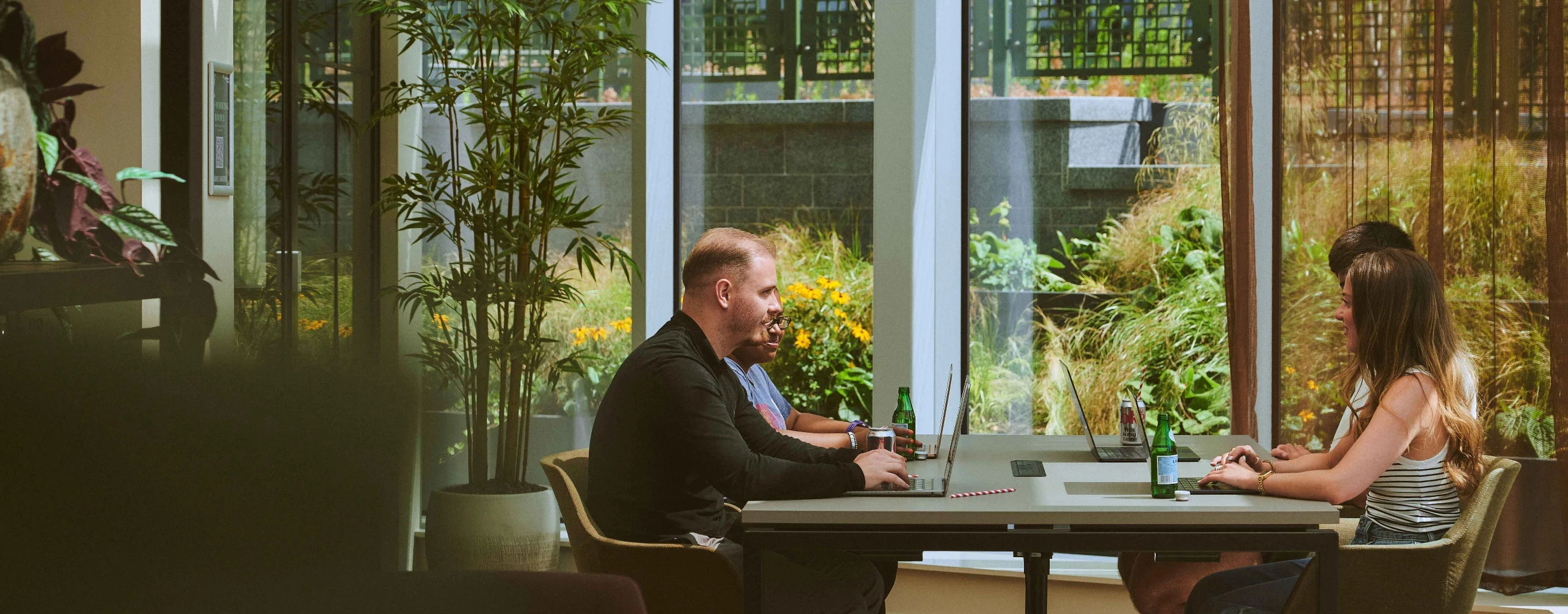 CO-WORKING & MEETING SPACES